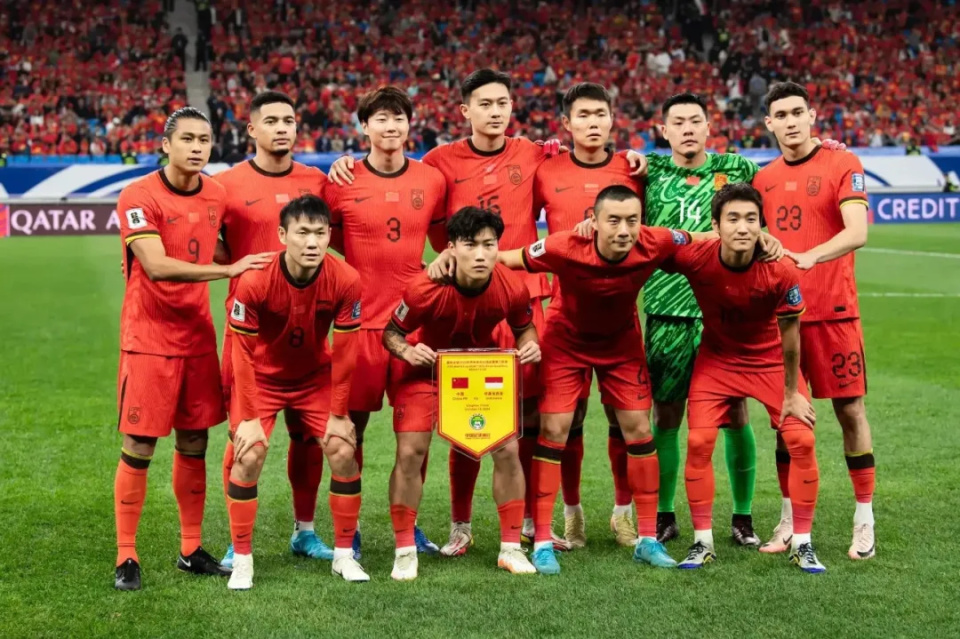 国足东亚杯新帅人选浮出水面，球迷建议高洪波助阵，期待重振旗鼓的简单介绍