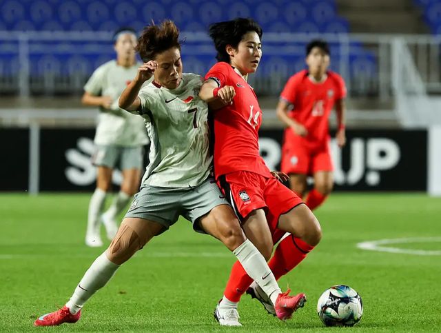 东亚杯-补时阶段险失球中国女足雨战0-0日本队无缘冠军