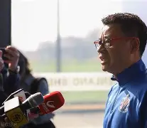 开云体育网页版-中超夏窗动态：申花签约葡超强援亚泰新援疑似跑路的简单介绍