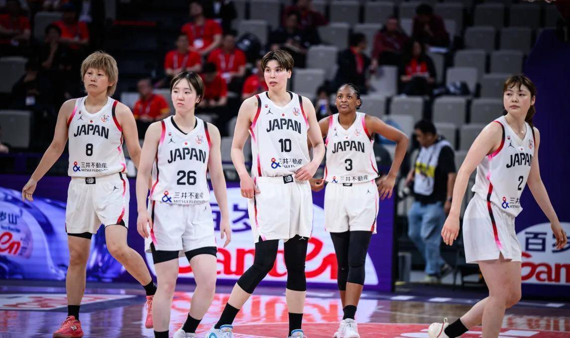 女篮亚洲杯-中国负日本无缘决赛将争第三的简单介绍